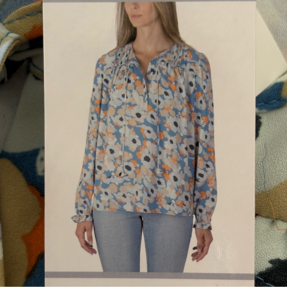 Joie Blue and Orange Design Blouse Women L. NWT - Picture 5 of 9